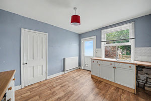 Breakfast Kitchen, Walk in pantry- click for photo gallery